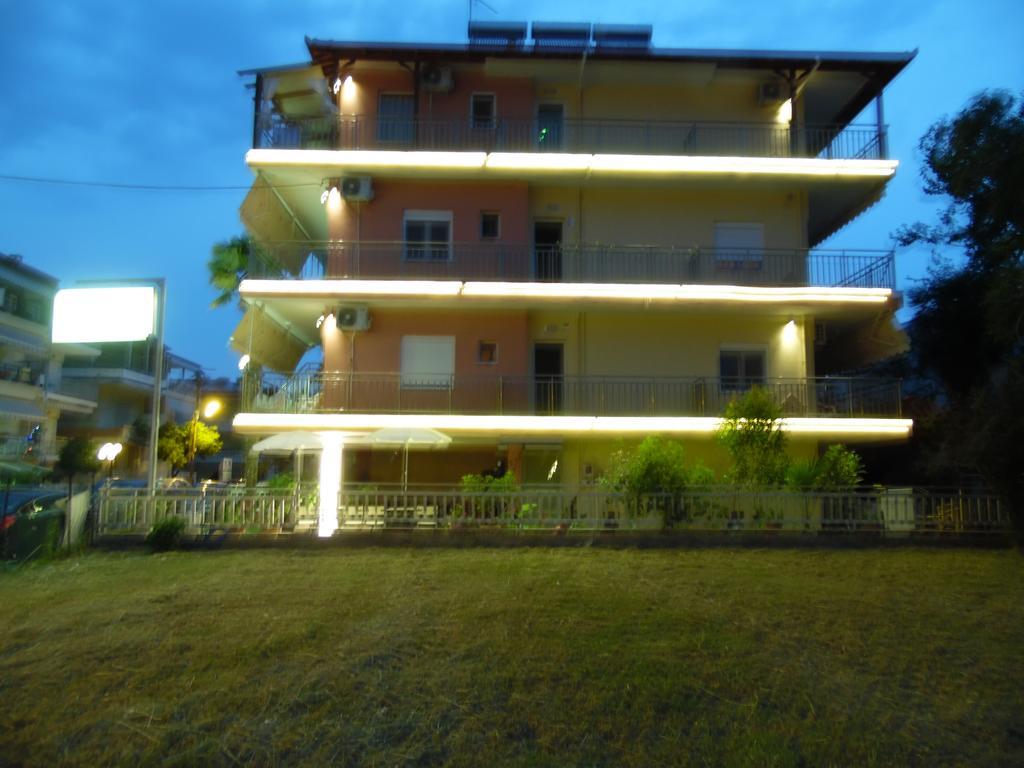 Four Seasons 2 Apartment Paralia Katerinis Exterior photo